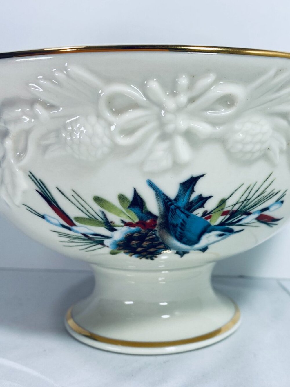 Lenox Winter Greetings by Catherine McClung 4" x 7" Footed Dish Gold Trim EUC